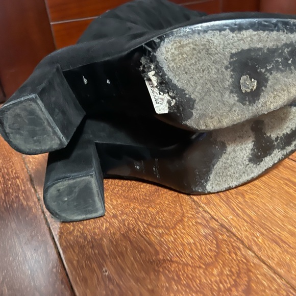 Yves Saint Laurent women suede boots - Picture 7 of 12